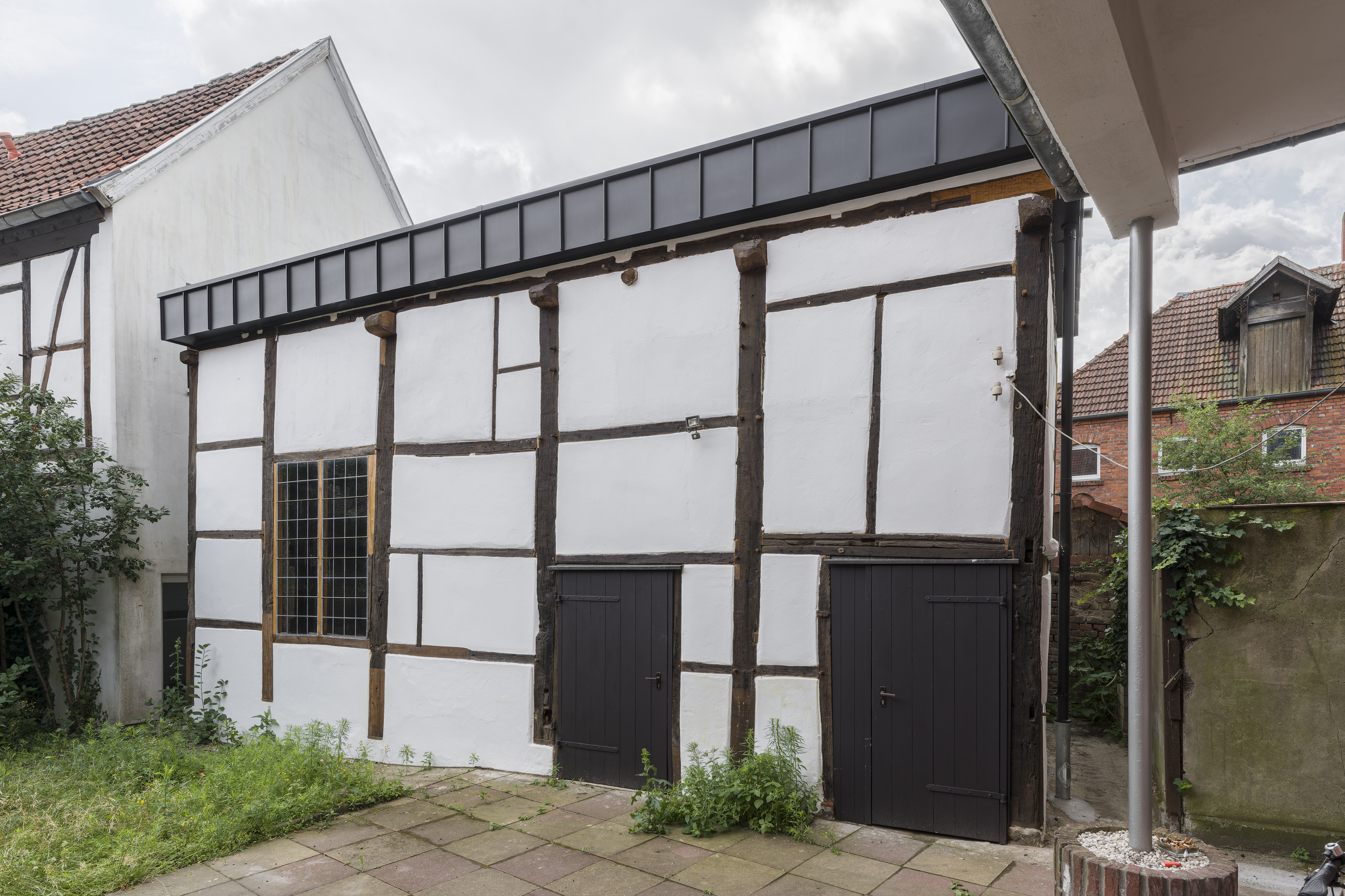 Blick auf die nordwestliche Fassade nach der Restaurierung (2023)