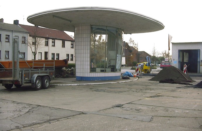 Tankstelle vor der Sanierung