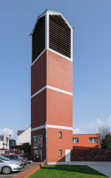 Freistehender Glockenturm