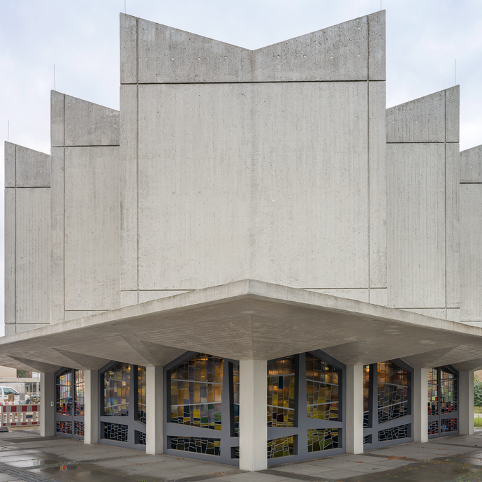 Ehemalige Trauerhalle Ost in Bochum (vergrößerte Bildansicht wird geöffnet)