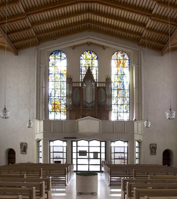 Blick auf die Orgel von St. Georg.