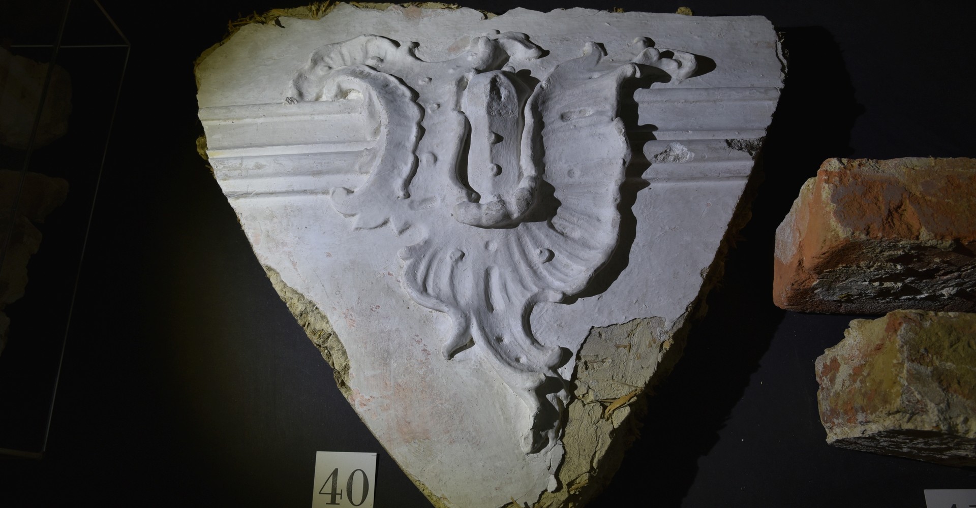 Fragment einer bedeutenden Stuckausstattung