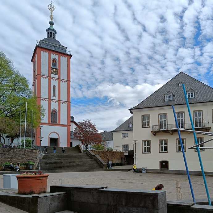 Marktplatz Siegen (vergrößerte Bildansicht wird geöffnet)