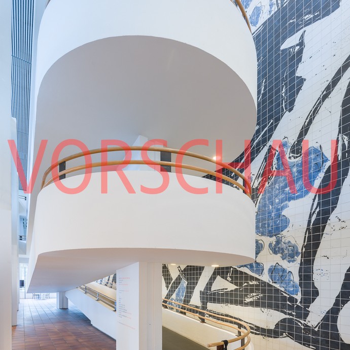 Hohe Lucht mit zum Stall offenen Küchenbereich (vergrößerte Bildansicht wird geöffnet)