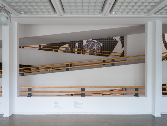 Perspektivwechsel zwischen Rampe, Raum und Kunst sind erwünscht (vergrößerte Bildansicht wird geöffnet)