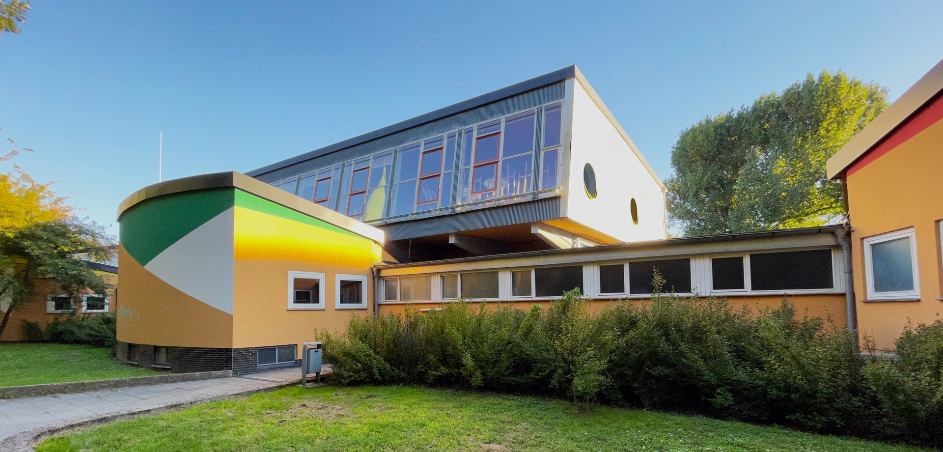 Geschwister-Scholl-Gesamtschule (1956-1962, Architekt: Hans Scharoun) in Lünen