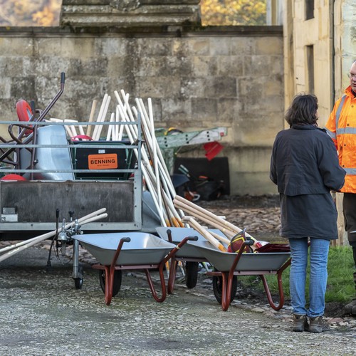 Ehrenamtliche bei der Arbeit