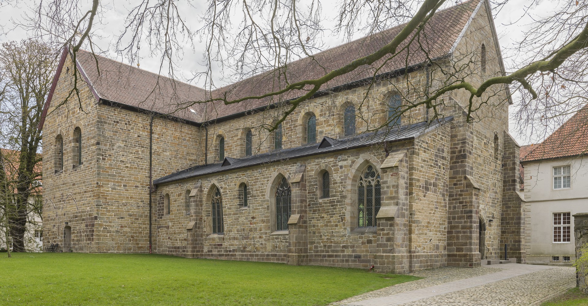 Die ehem. Stiftskirche Cappenberg nach der Sanierung 2022