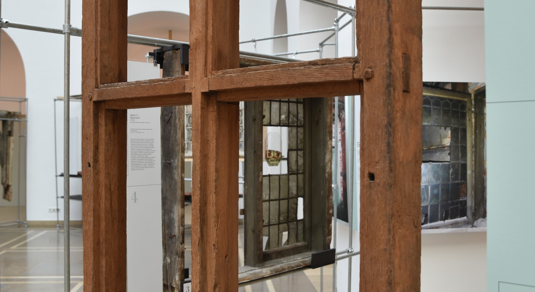 Blockrahmenfenster eines Fachwerkhauses