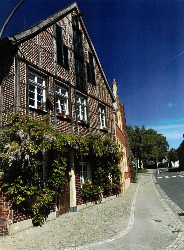 Straßemansicht