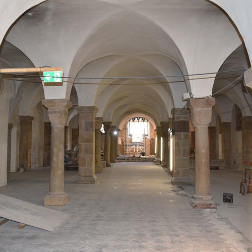 Blick in die Krypta des Paderborner Doms