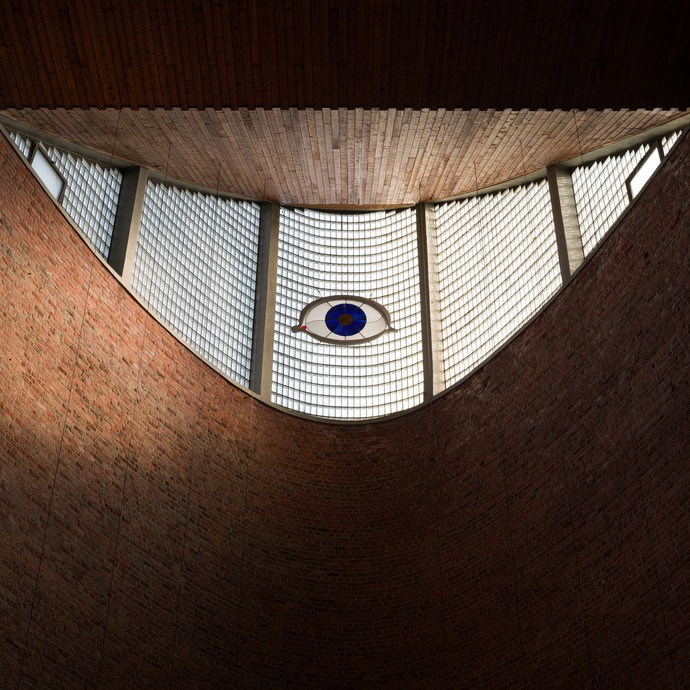 das Auge (vergrößerte Bildansicht wird geöffnet)
