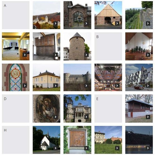 Kacheln mit verschiedenen Denkmälern
