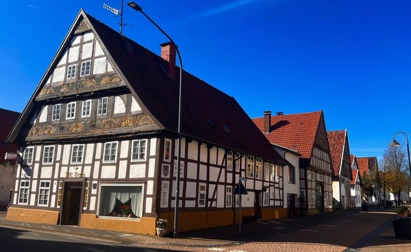 "Alt Horn" mit ehemaliger Fleischerei und Restaurant im Erdgeschoss
