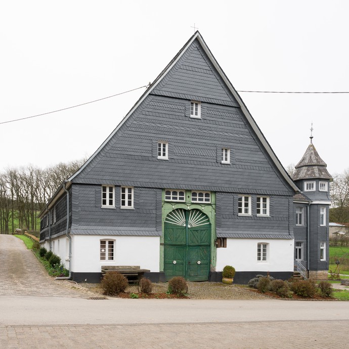 Straßenansicht (vergrößerte Bildansicht wird geöffnet)