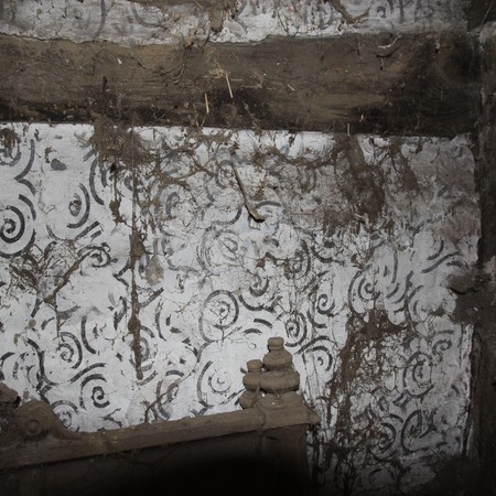 Raumausmalung mit Kreisbögen und Spiralen, vor 1850 Raumausmalung mit Kreisbögen und Spiralen, vor 1850